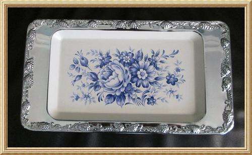 Vintage Boxed Blue & White Floral Pattern Enamel-like & Metal Sandwich Tray from Blisful