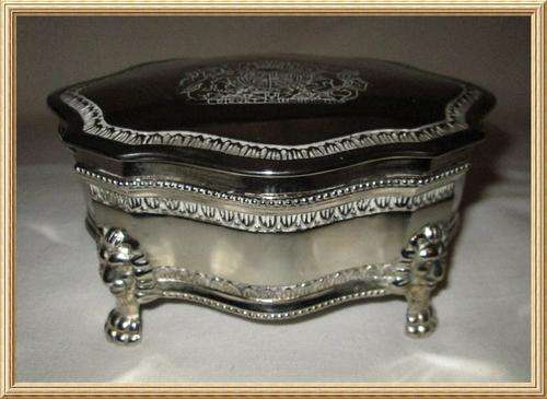 Silver Plated Trinket / Jewelry Box " English Coat of Arms " Lion Head & Paws from Blisful