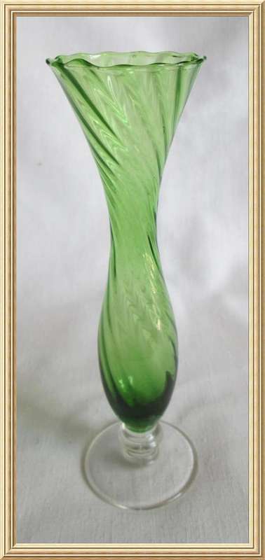 Green Stemmed Vase from Blisful