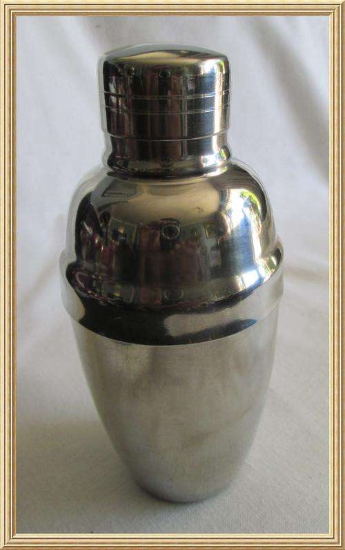 Cocktail Shaker from Blisful