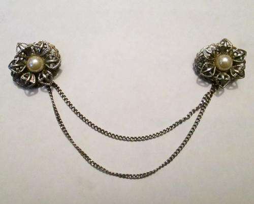 Vintage Cloak / Cape Clasp Clain from Blisful