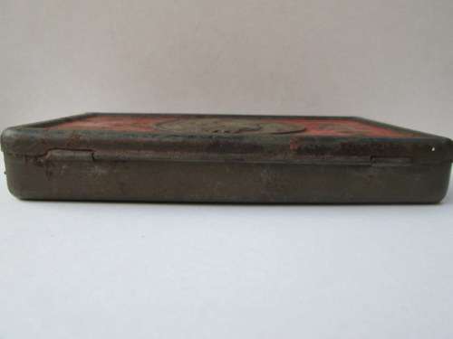 1900 Anglo Boer War Queen Victoria Chocolate Tin from Blisful