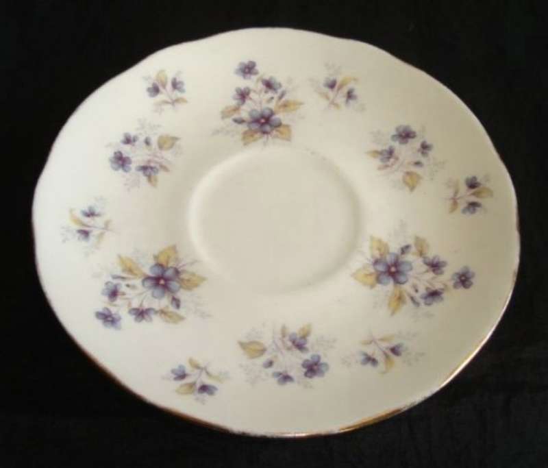 DUCHESS WOODSIDE SAUCER from BLISFUL
