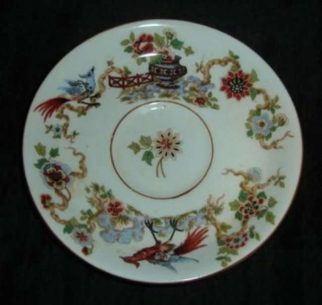 YA OLDE ENGLISH GROSVENOR SAUCER from BLISFUL