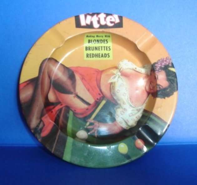 TITTER ASHTRAY from BLISFUL