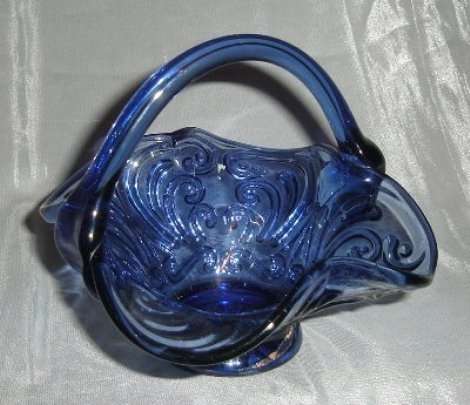 CARNIVAL GLASS BASKET from BLISFUL