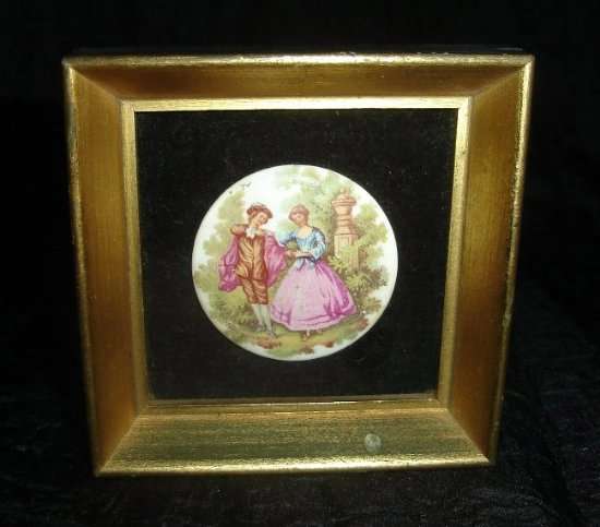 LIMOGES " FRAGONARD " ROMANTIC SCENE FRAMED PLAQUE from BLISFUL