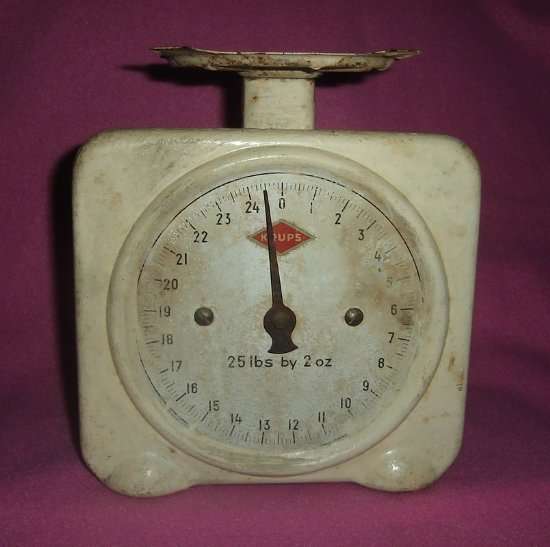 VINTAGE GERMAN KRUPS SCALE 25lbs by 2oz from BLISFUL