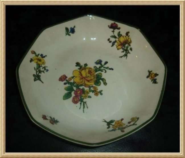 c1902 ROYAL DOULTON " OLD TRENTHAM SPRAYS " D4262 SALAD BOWL from BLISFUL