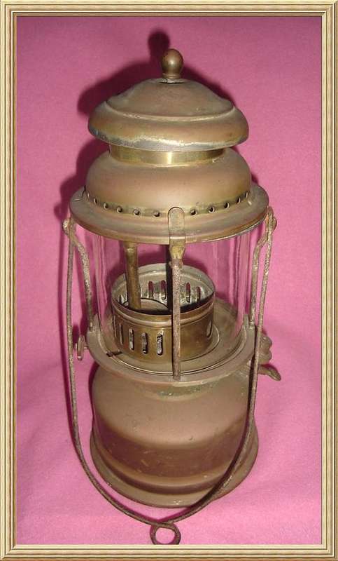 1930's era SWEDISH PRIMUS RADIUS KEROSENE LANTERN LAMP No 119 from BLISFUL