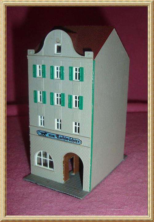 Model Railway Building from Blisful
