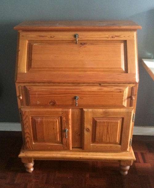 Lovely Oregon Pine Writing Bureau / Desk