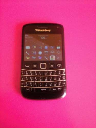 Blackberry Bold 9790 *touch screen*