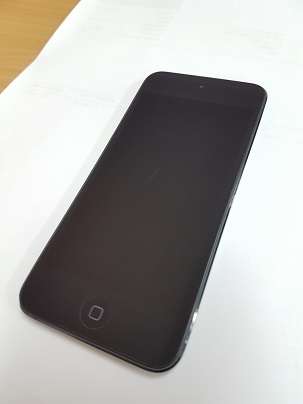 iPod Touch 5th Gen - 32GB - Black