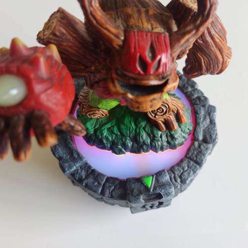 Skylanders Giants game, portal and figurines 3ds