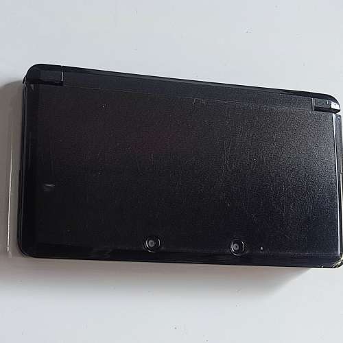 Nintendo 3ds console with original charger and stylus +memory card european region