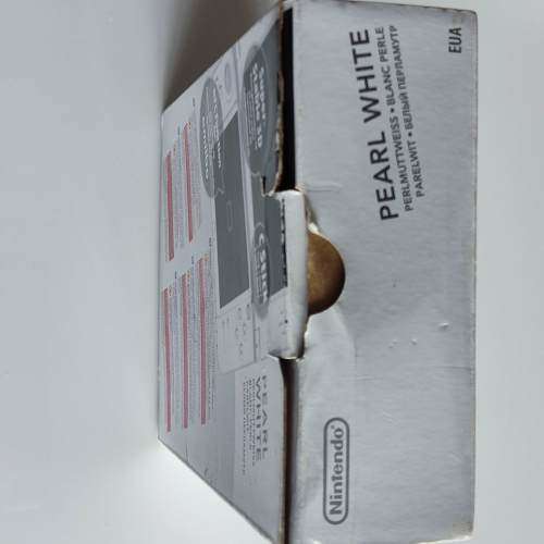 `New` Nintendo 3ds xl +box European region