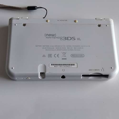 `New` Nintendo 3ds xl +box European region