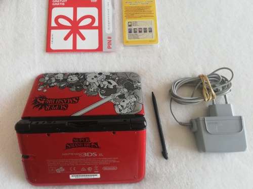 Nintendo 3ds Xl Super Smash Bros limited edition console, smash bros game pre installed