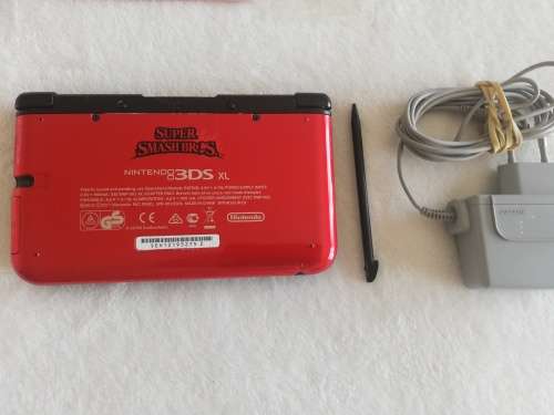 Nintendo 3ds Xl Super Smash Bros limited edition console, smash bros game pre installed