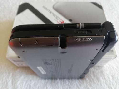 Nintendo 3ds Xl gaming console