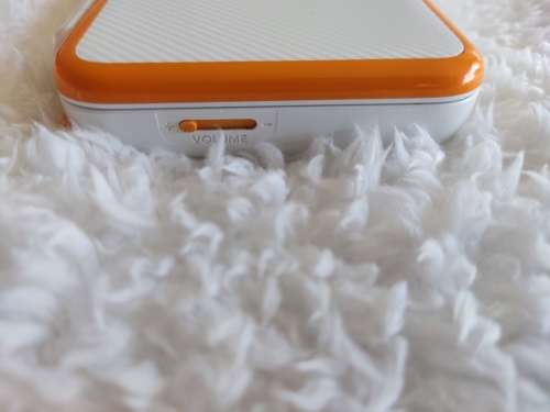 'New' Nintendo 2ds xl with memory card and original charger
