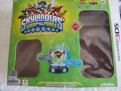 Skylanders swap force starter pack plus game Nintendo 3ds