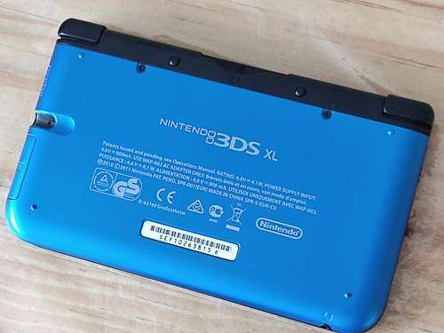 Nintendo 3DS XL console European region