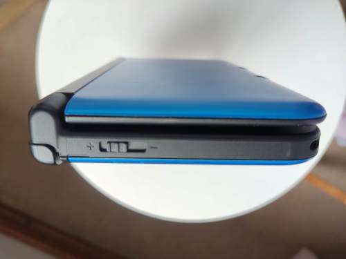Nintendo 3DS XL console European region