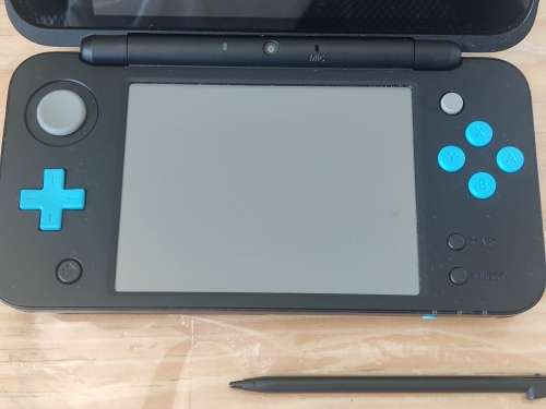 `New` Nintendo 2ds xl console /please read description