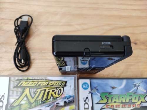 Nintendo Ds lite console and games bundle