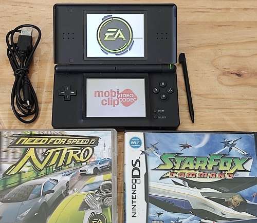 Nintendo Ds lite console and games bundle