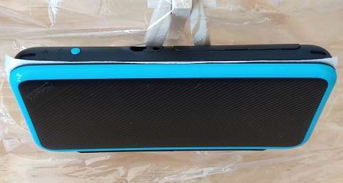 `New` Nintendo 2ds xl boxed