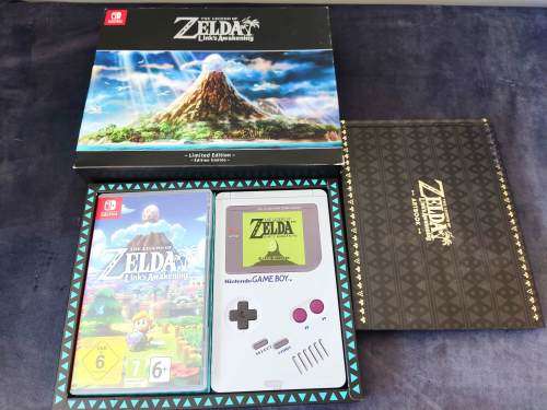 The Legend of Zelda Links Awakening limited edition Nintendo switch