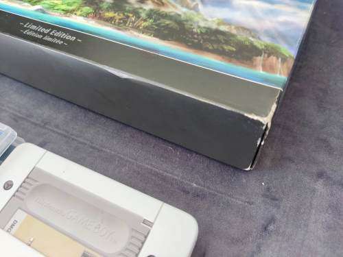 The Legend of Zelda Links Awakening limited edition Nintendo switch