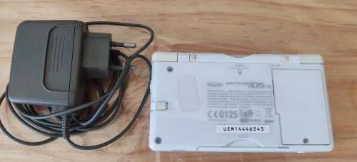 Nintendo ds lite +charger