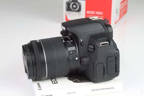 Canon EOS 700D + EF-S 18-55mm 3.5-5.6 is STM Lens
