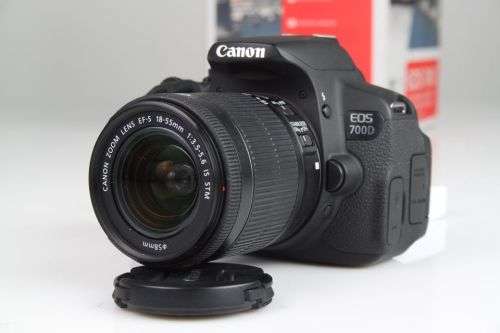 Canon EOS 700D + EF-S 18-55mm 3.5-5.6 is STM Lens