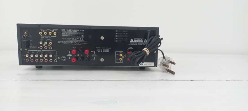 Nad Surround Sound Receiver AV 711