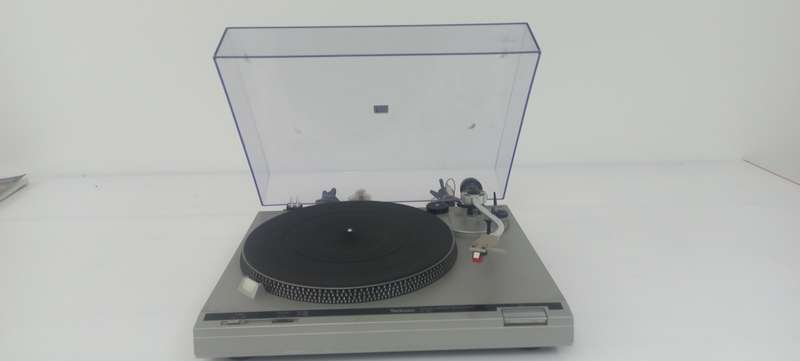 Technics SL-B2 Turntable
