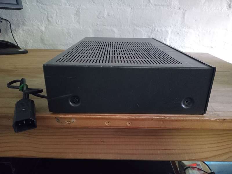 NAD 3020i Stereo Amplifier