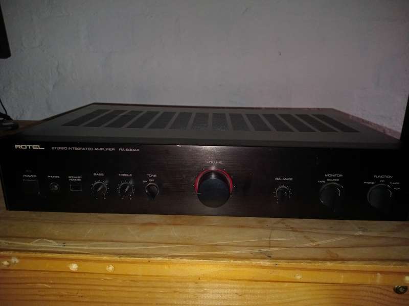 Rotel RA-930AX Stereo Integrated Amplifier