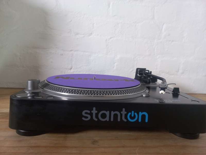 Stanton T.92 USB Direct Drive Turntable