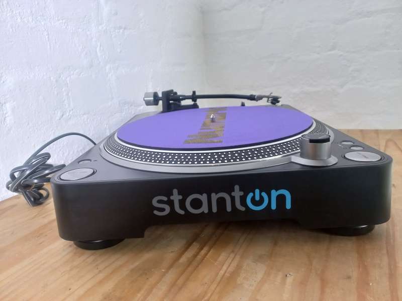 Stanton T.92 USB Direct Drive Turntable