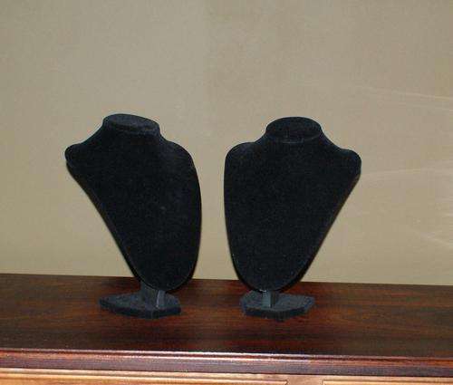 Black Velvet Necklace Stands (20cm)