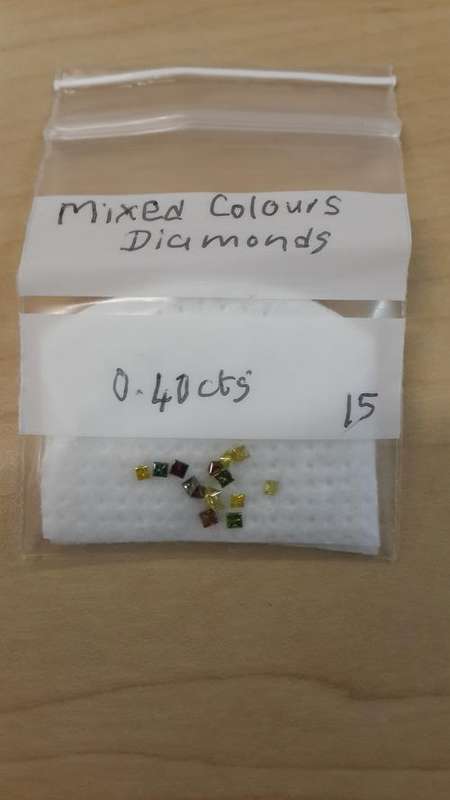 ***PRINCESS CUT DIAMONDS -0.40 Carats BEAUTIFUL !!!