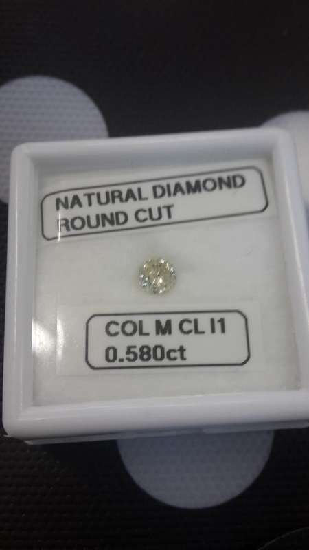***DIAMOND-WOW ABSOLUTELY STUNNING 0.580cts-NATURAL ROUND CUT SPARKLING DIAMOND***