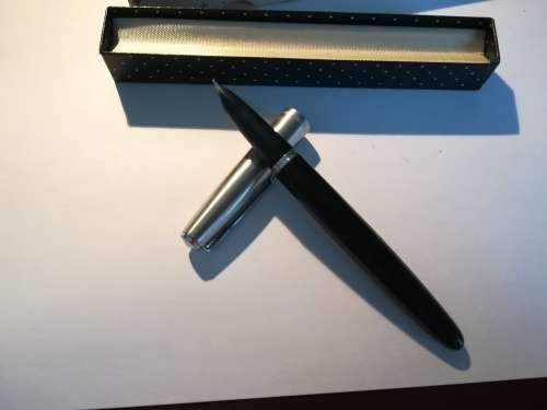 Parker 21 Fountain Pen in Box