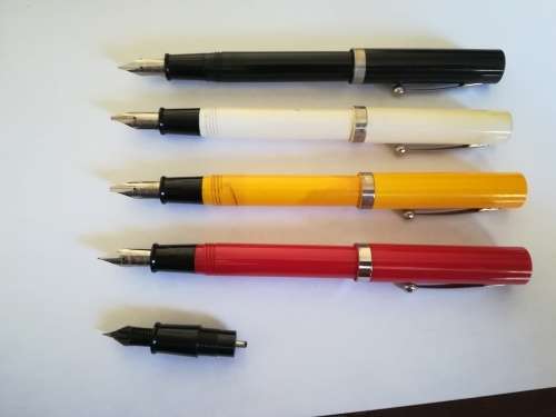 WOW Fountain calligraphy pens @ Crazy R1