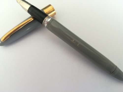 Crazy R1 Bargin Sheaffer Snorkel Fountain Pen!!!!